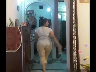 Hot desi indian bhabi shaking her sexi irritant &boobs superior to before bigo live...4