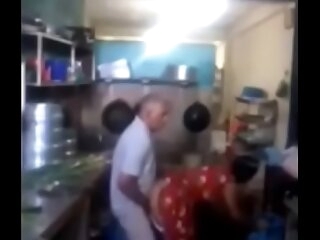 Srilankan chacha fucking his wench fro kitchen quickly